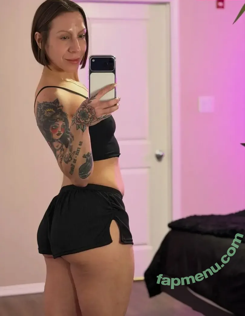 queenkofficial nude photo #0042 (queenkcofficial)