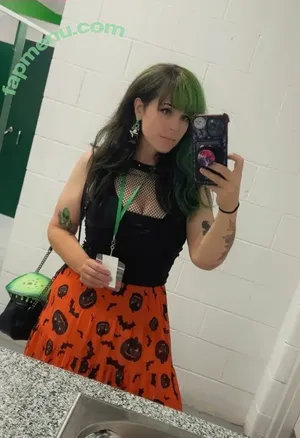 QueenKryptid / Jaclyn nude photo #0004