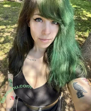 QueenKryptid / Jaclyn nude photo #0008
