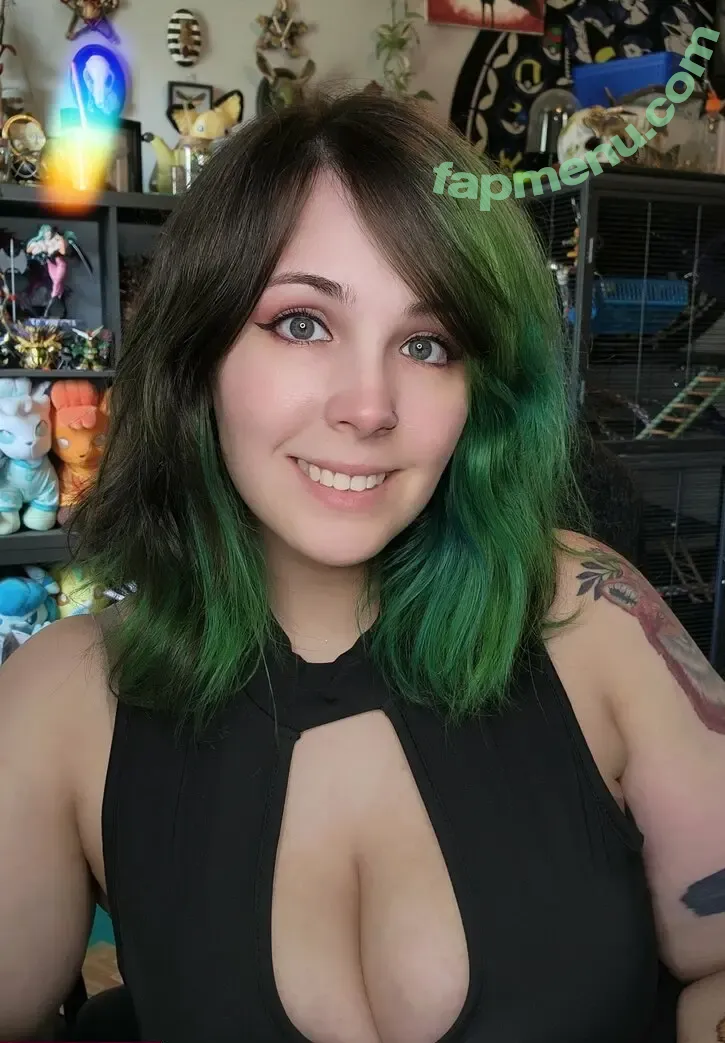 QueenKryptid nude photo #0006 (Jaclyn)
