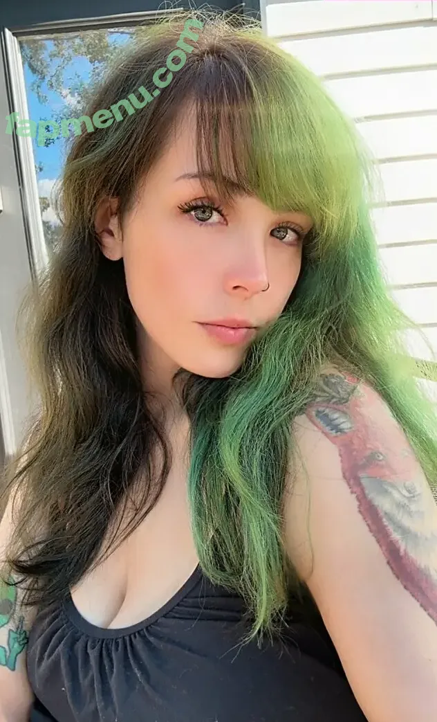 QueenKryptid nude photo #0007 (Jaclyn)