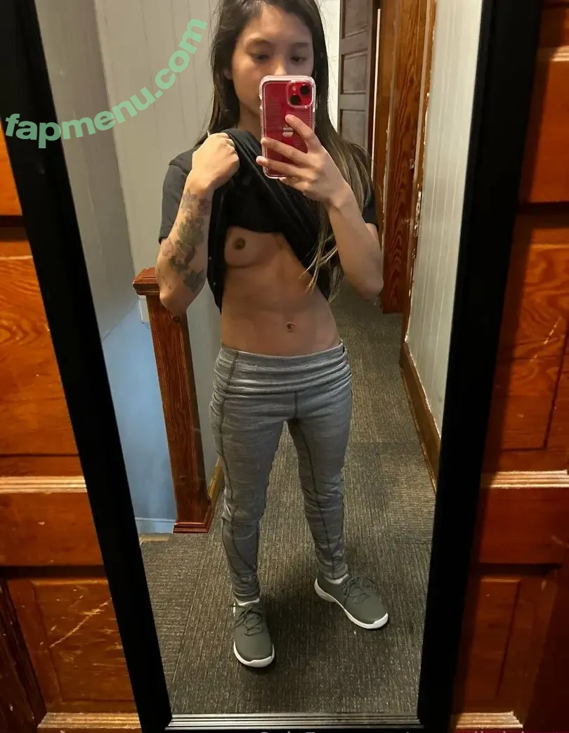 queenlittlebrat nude photo #0036 (queenlittlebrat)