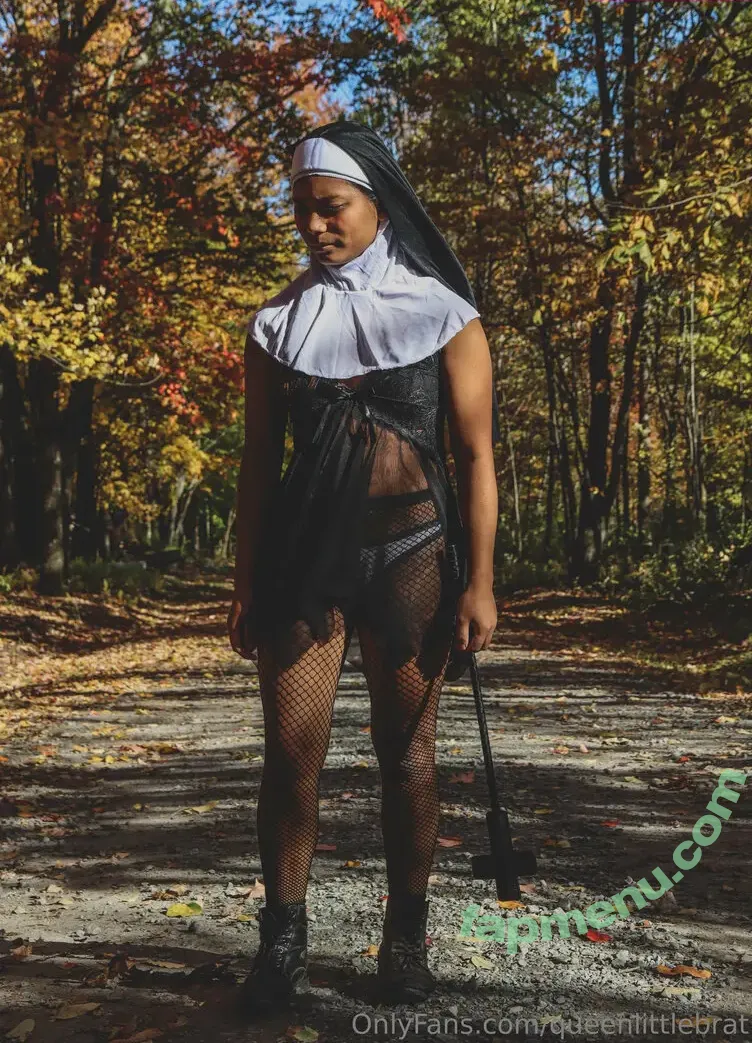 queenlittlebrat nude photo #0039 (queenlittlebrat)