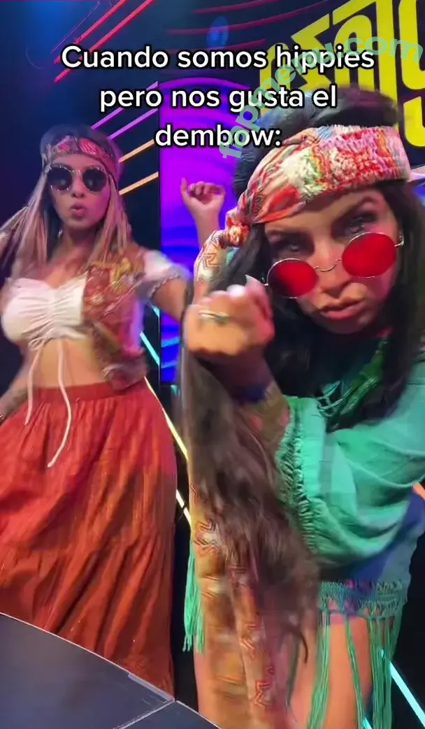 Queenmelmel_ nude photo #0006 (Queenmelmel_)