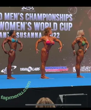 QueenMuscleBoobs nude photo #0046