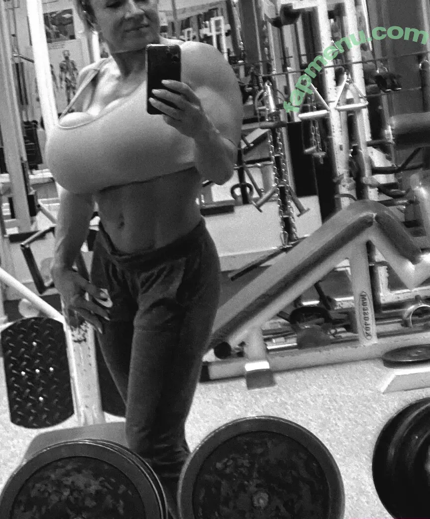 QueenMuscleBoobs nude photo #0024 (QueenMuscleBoobs)