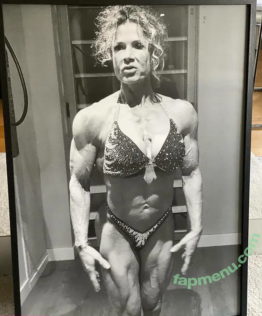 QueenMuscleBoobs nude photo #0031 (QueenMuscleBoobs)