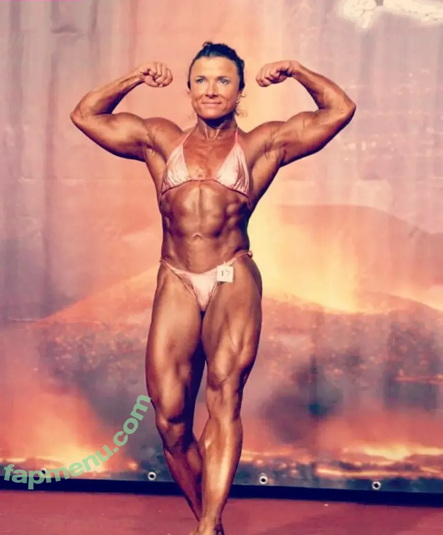 QueenMuscleBoobs nude photo #0051 (QueenMuscleBoobs)