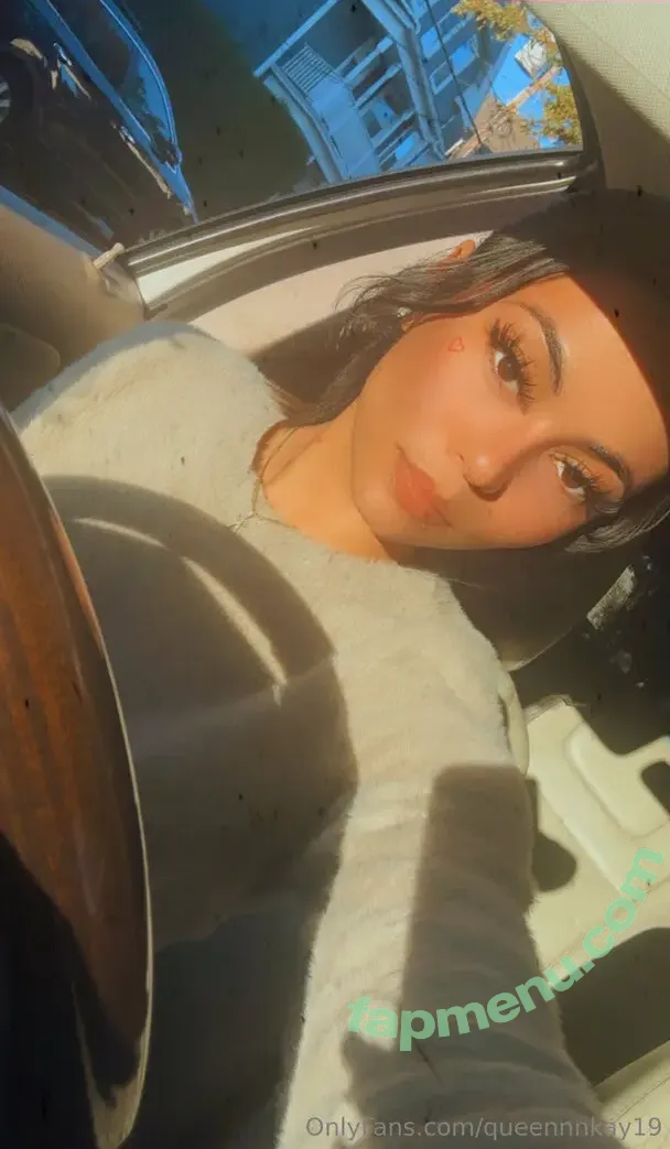queennnkay19 nude photo #0011 (queennnkay)