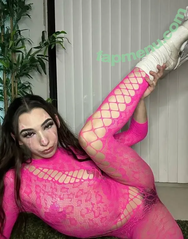 queenofhellvip nude photo #0027 (queenofhellvip)