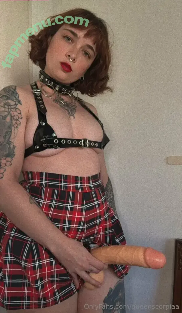 queenscorpiaa nude photo #0023 (queenscorpiaa)