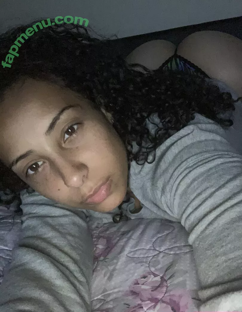 QueenSoTrill nude photo #0015 (QueenSoTrill)