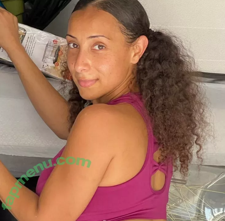 QueenSoTrill nude photo #0143 (QueenSoTrill)