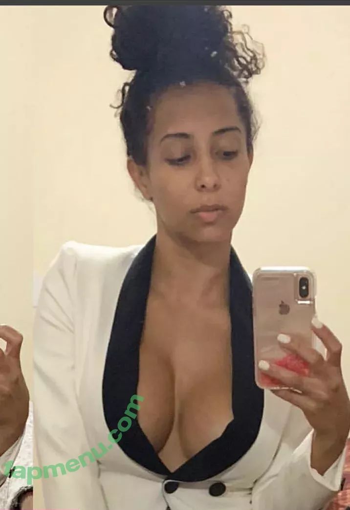 QueenSoTrill nude photo #0199 (QueenSoTrill)