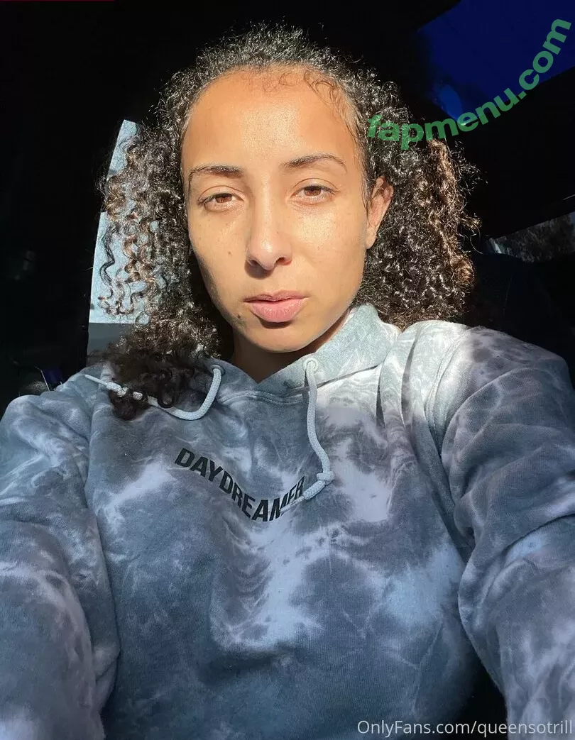 QueenSoTrill nude photo #0225 (QueenSoTrill)