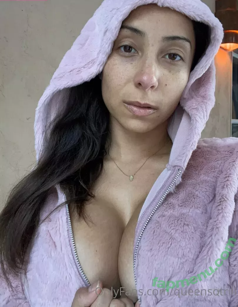 QueenSoTrill nude photo #0293 (QueenSoTrill)