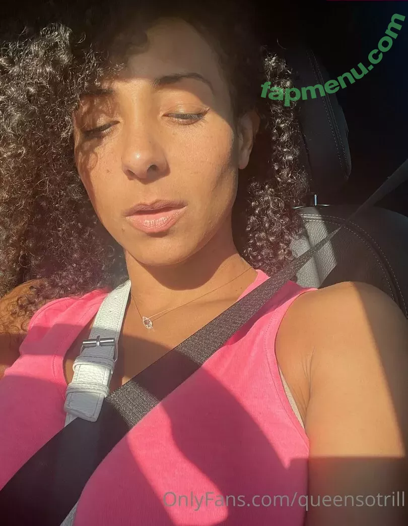 QueenSoTrill nude photo #0331 (QueenSoTrill)