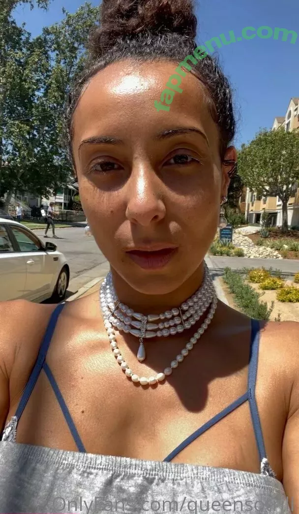 QueenSoTrill nude photo #0345 (QueenSoTrill)