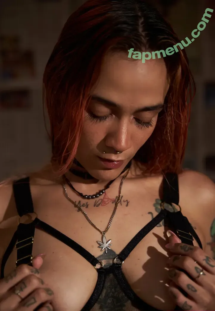 queenweed_420 nude photo #0040 (leimarandrea)