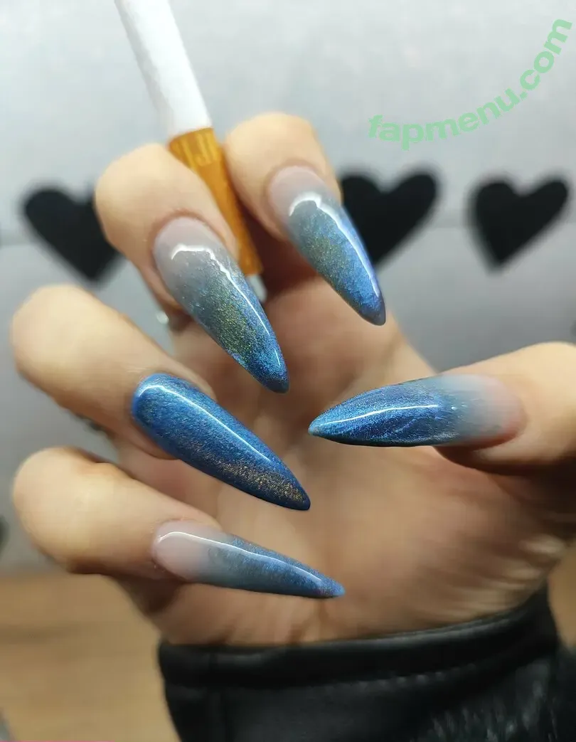 queenzowi nude photo #0087 (queenzfeet)