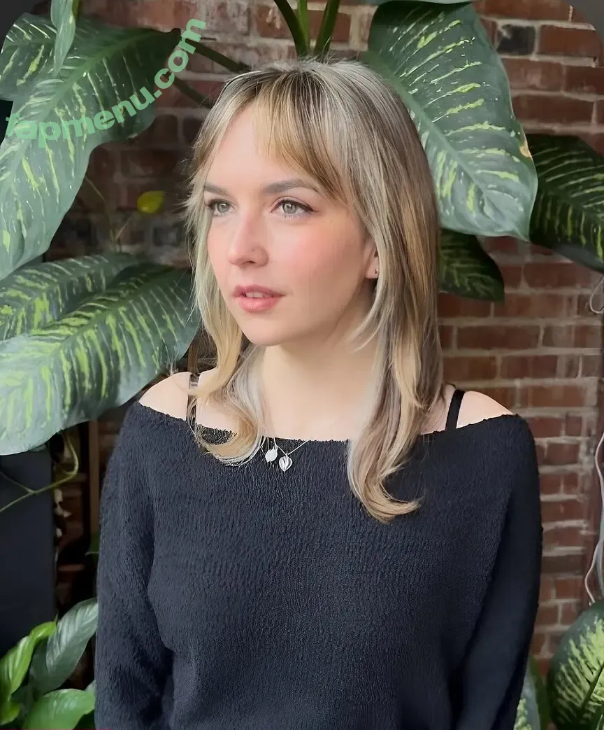 Quelaag nude photo #0084 (Rachel Cherry / xingenue)