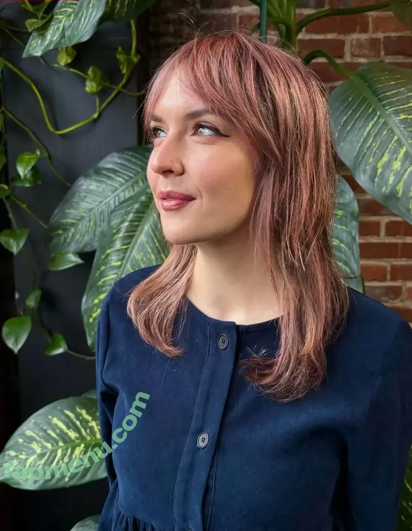 Quelaag nude photo #0094 (Rachel Cherry / xingenue)