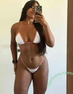 Quele Souza / gquelee nude photo #0020