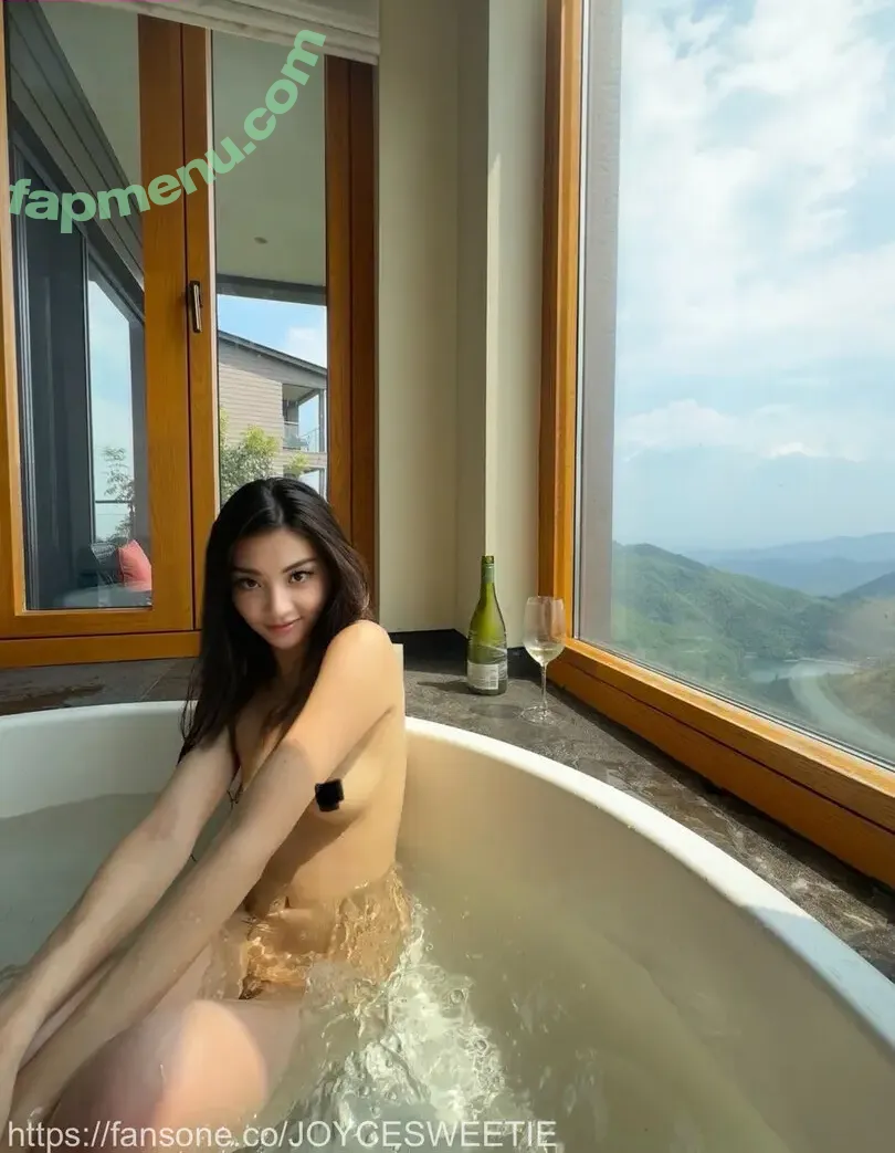 Quinn_strawberrie nude photo #0018 (Joycesweetie)