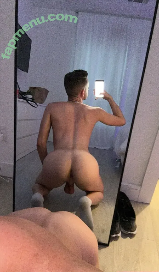 quinnbottoms nude photo #0003 (yvngboot)