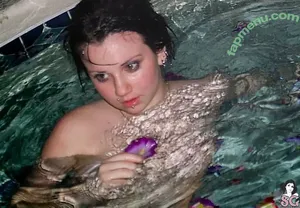 Quinne / quin.night / quinne_germain nude photo #0020