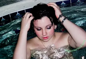 Quinne / quin.night / quinne_germain nude photo #0022