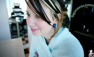 Quinne / quin.night / quinne_germain nude photo #0447