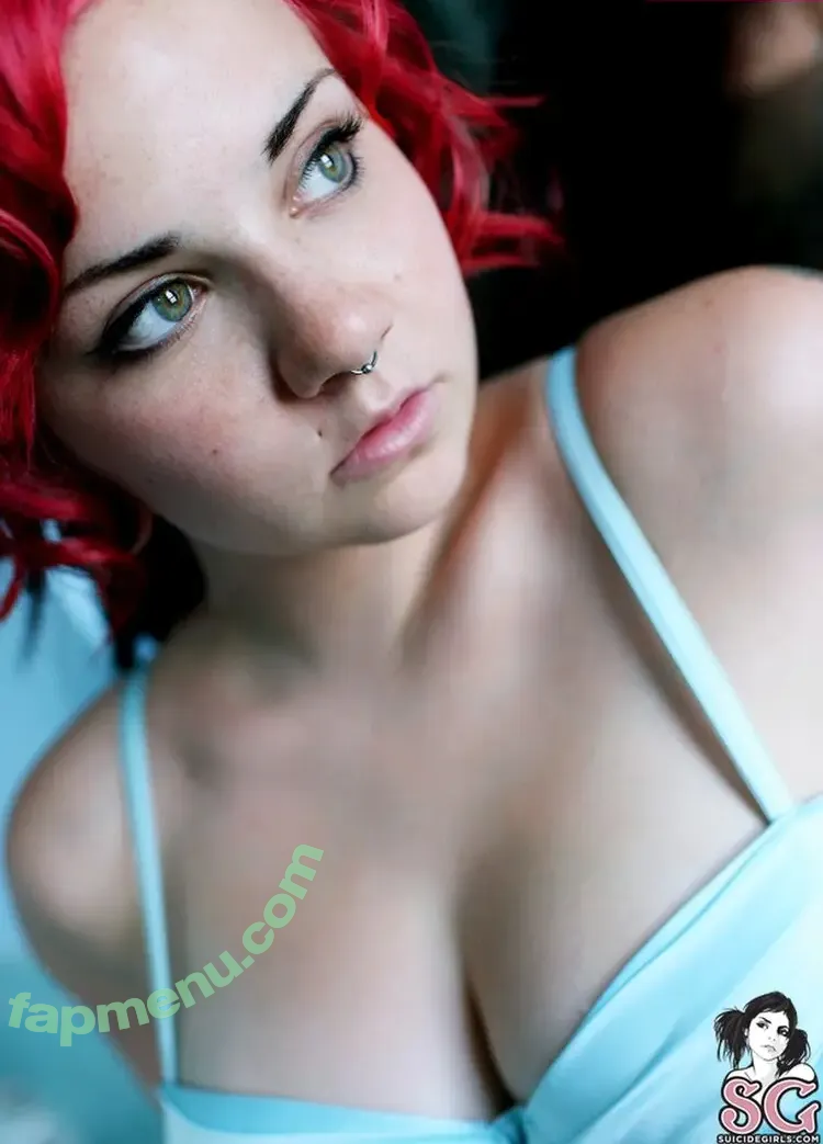 Quinne nude photo #0218 (quin.night / quinne_germain)