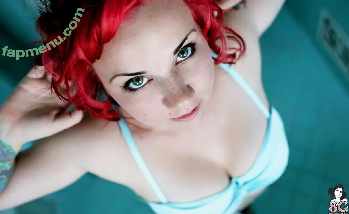 Quinne nude photo #0222 (quin.night / quinne_germain)