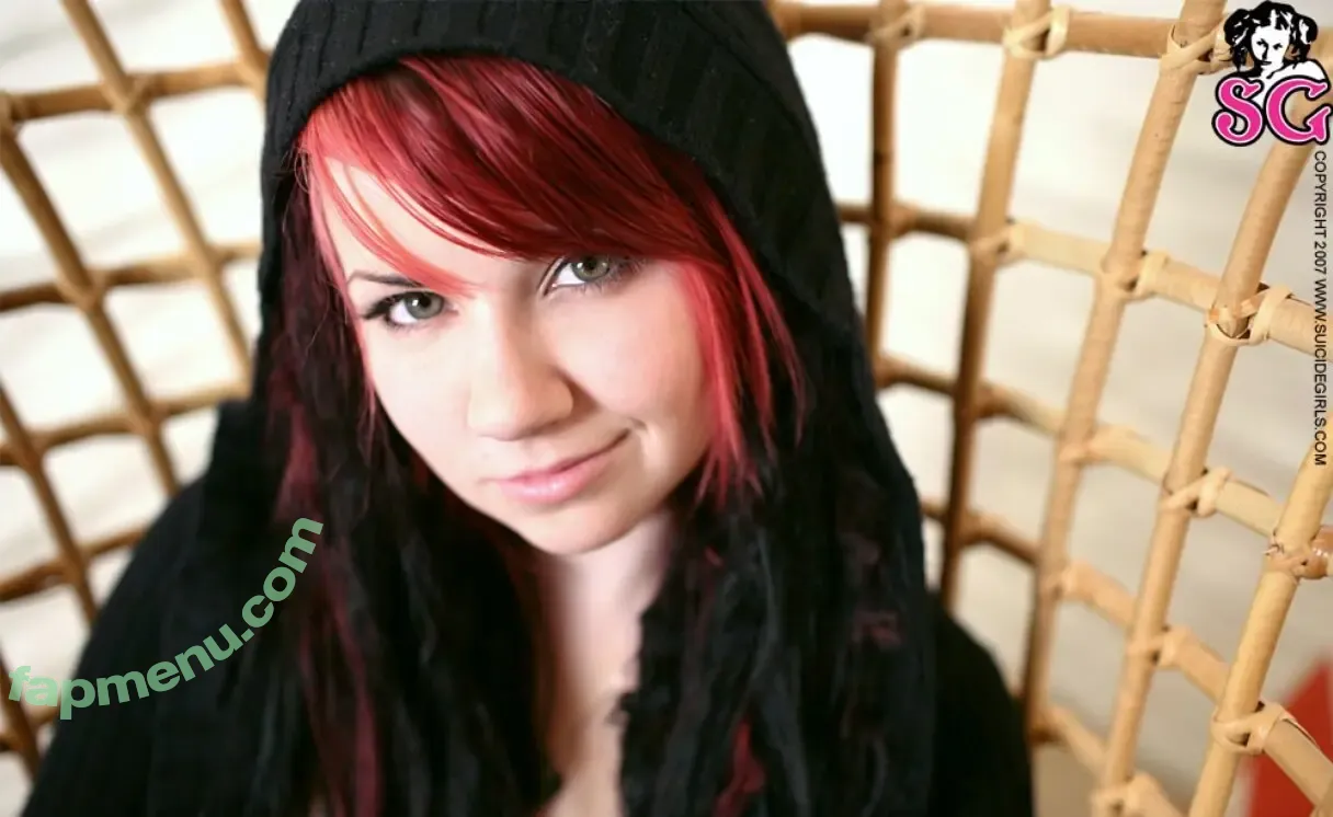 Quinne nude photo #0290 (quin.night / quinne_germain)