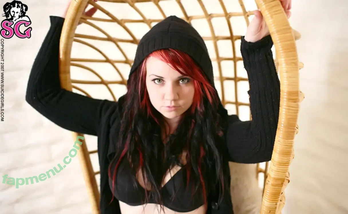 Quinne nude photo #0291 (quin.night / quinne_germain)