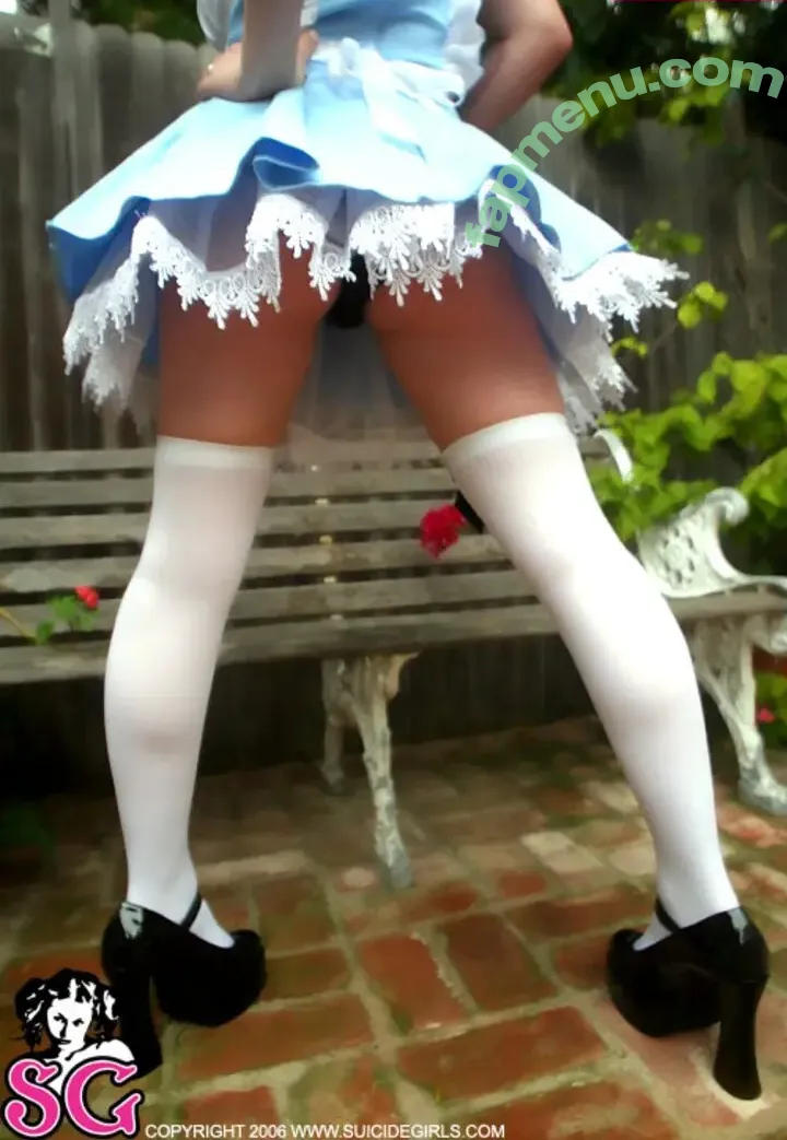 Quinne nude photo #0543 (quin.night / quinne_germain)