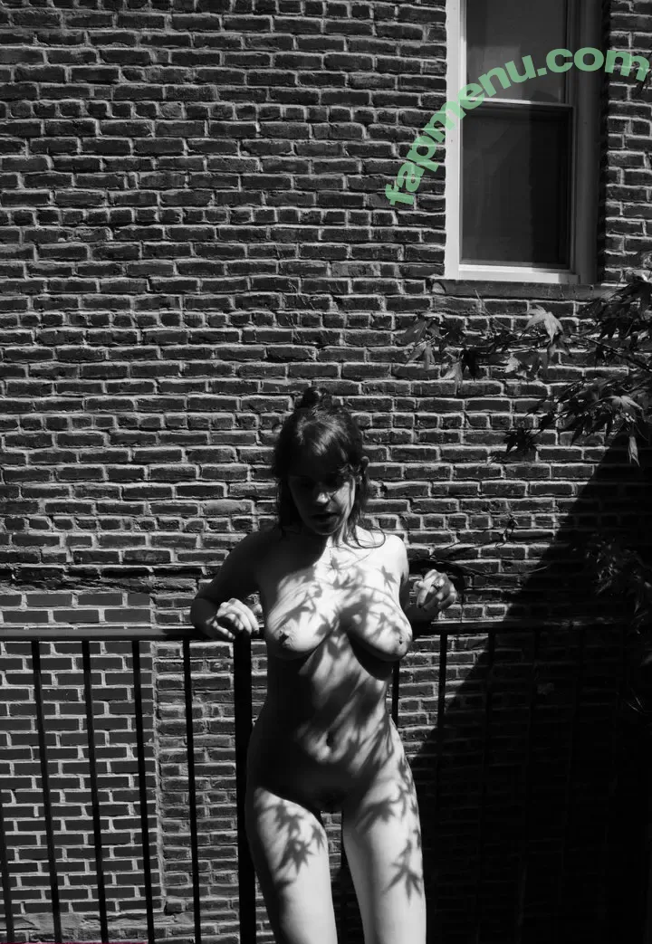 quinnfinite nude photo #0031 (quinnfinite69)