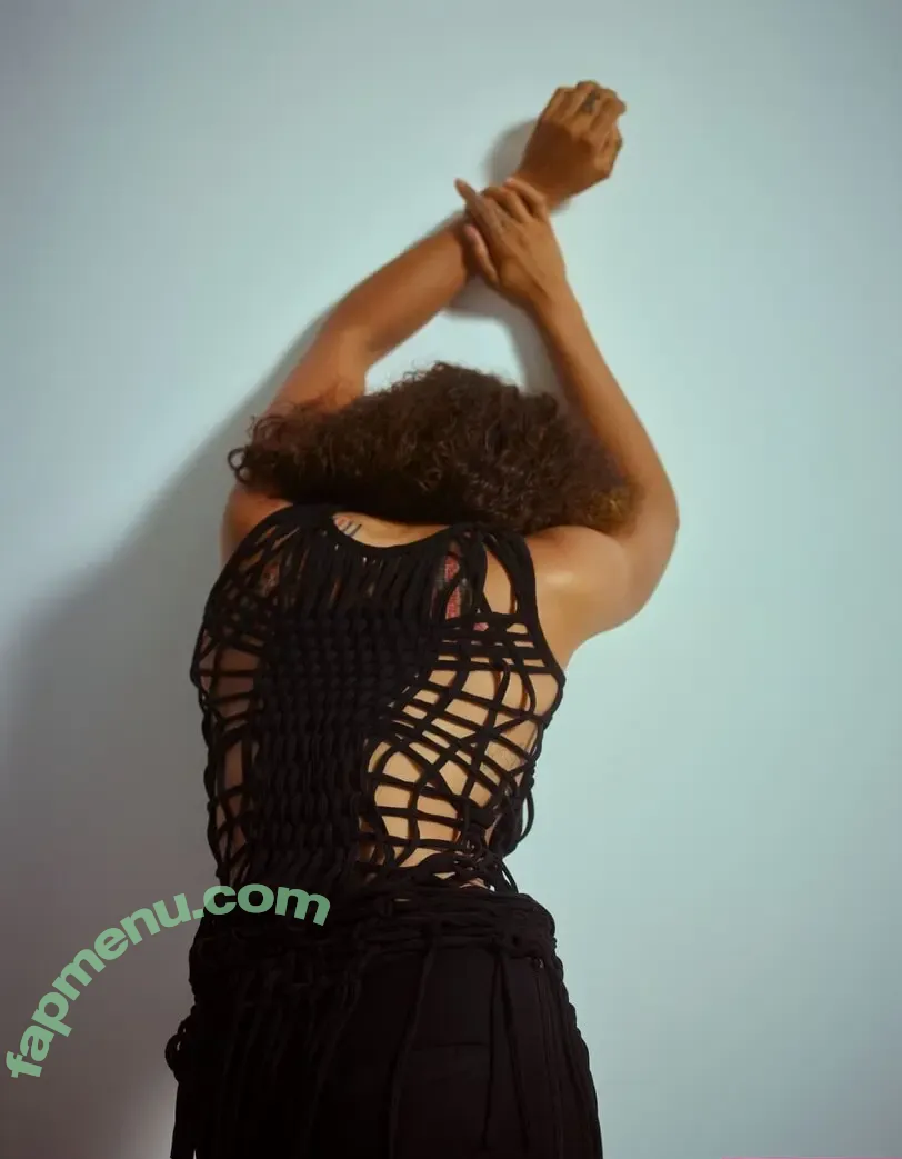 Quintessa Swindell nude photo #0115 (q.uintessa)