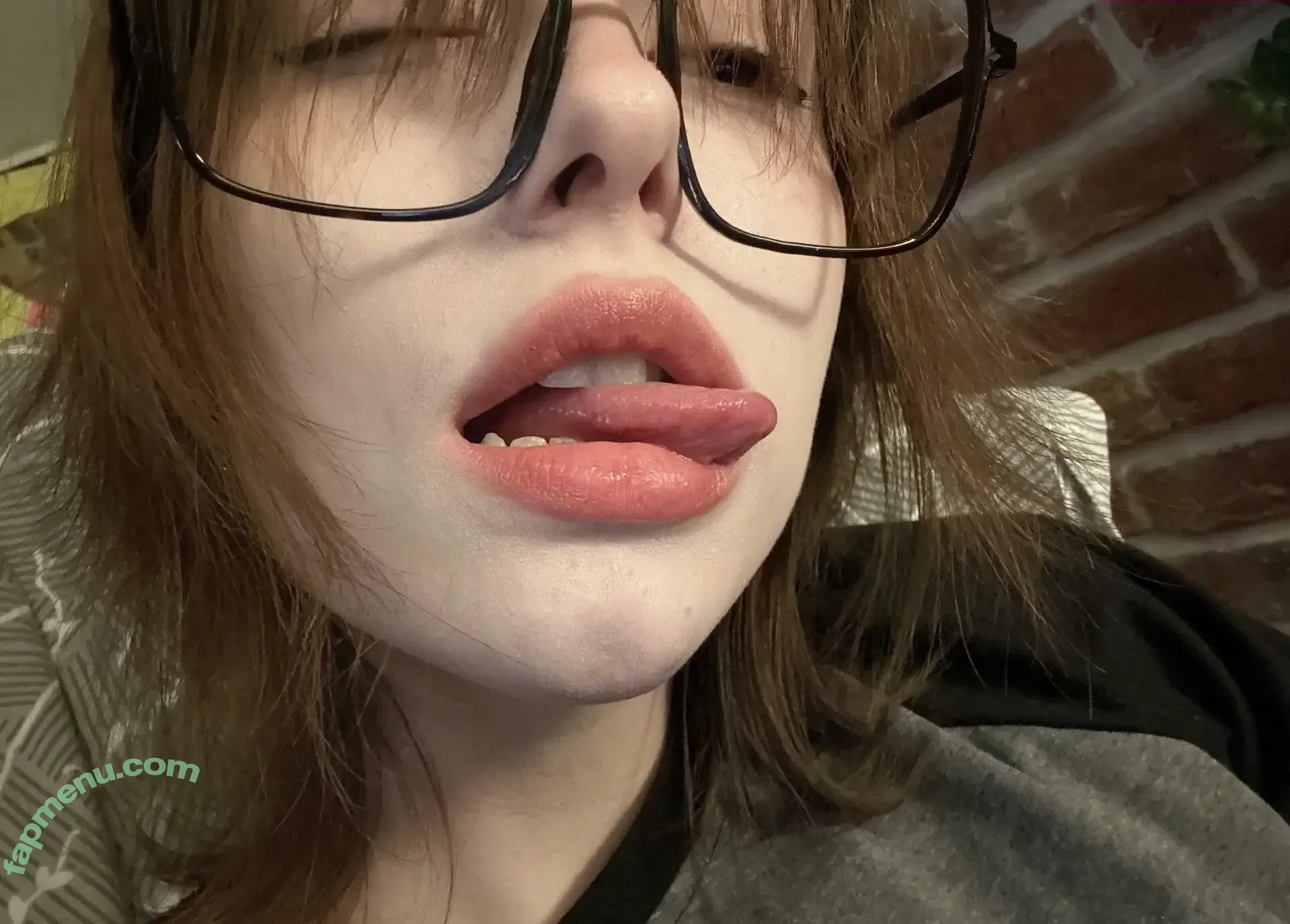 Qusakabi nude photo #0098 (zsebibaba_of)