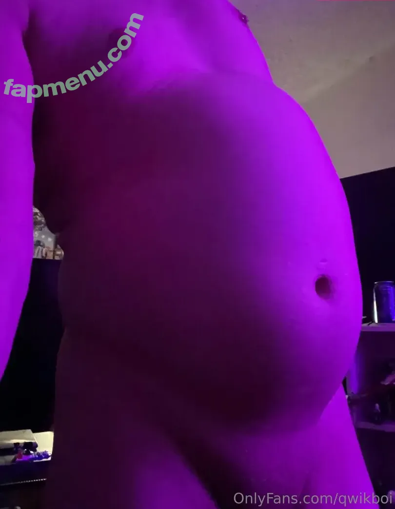 qwikboi nude photo #0044 (nerdroberts)