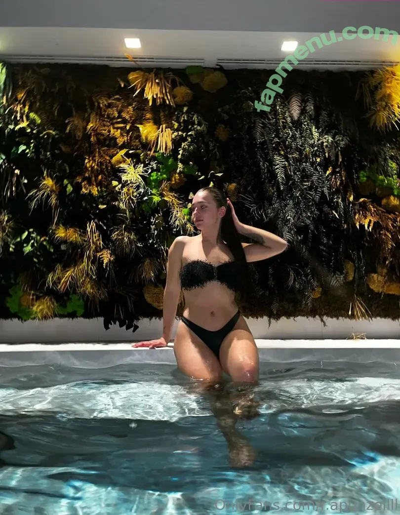 r.apunzellll nude photo #0028 (r.apunzellll)