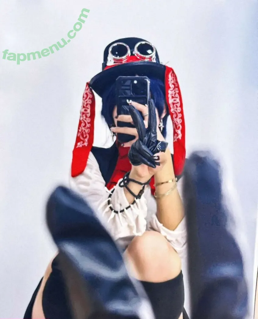 R1_021 nude photo #0081 (ruan / silentpsych0)