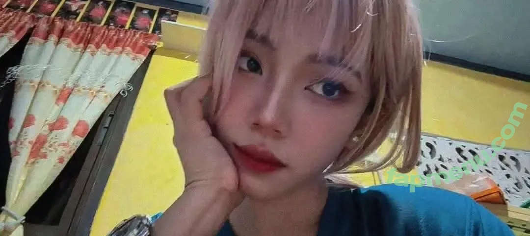 R1_021 nude photo #0099 (ruan / silentpsych0)