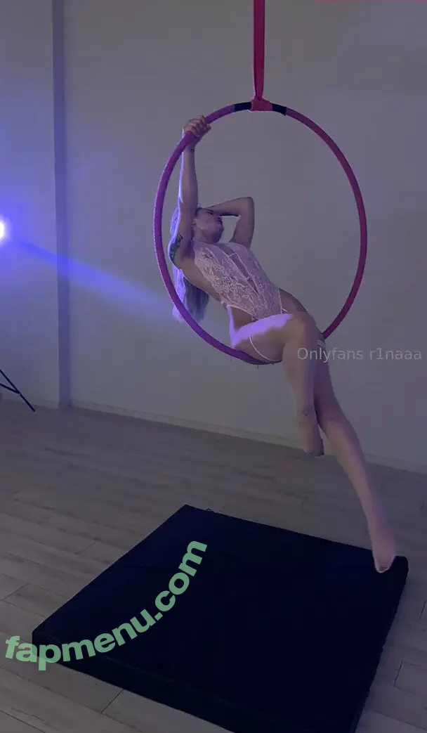 r1naaa nude photo #0019 (r1naaa)