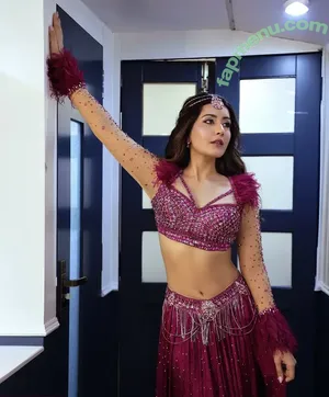 Raashi Khanna / raashiikhanna nude photo #0006