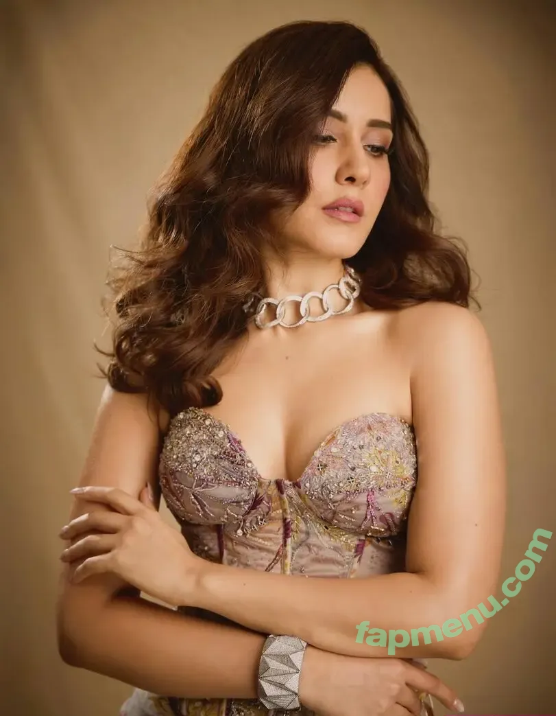 Raashi Khanna nude photo #0056 (raashiikhanna)