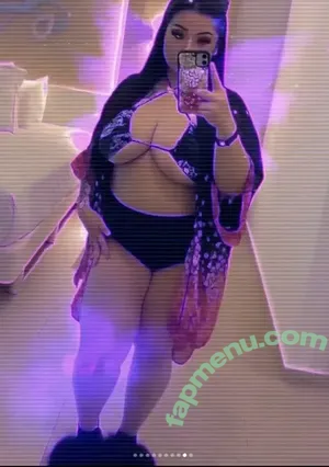 Raaychel / itsraybae / sun.raez nude photo #0013