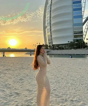 Rabia Karaarslan / rabiaakaraarslan nude photo #0016