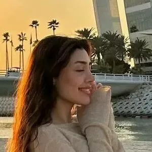 Rabia Karaarslan / rabiaakaraarslan nude photo #0017